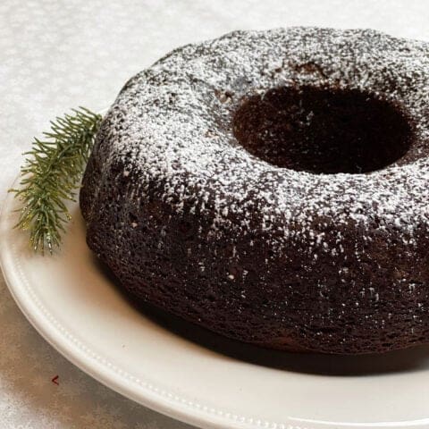 homemade gingerbread bundt cake